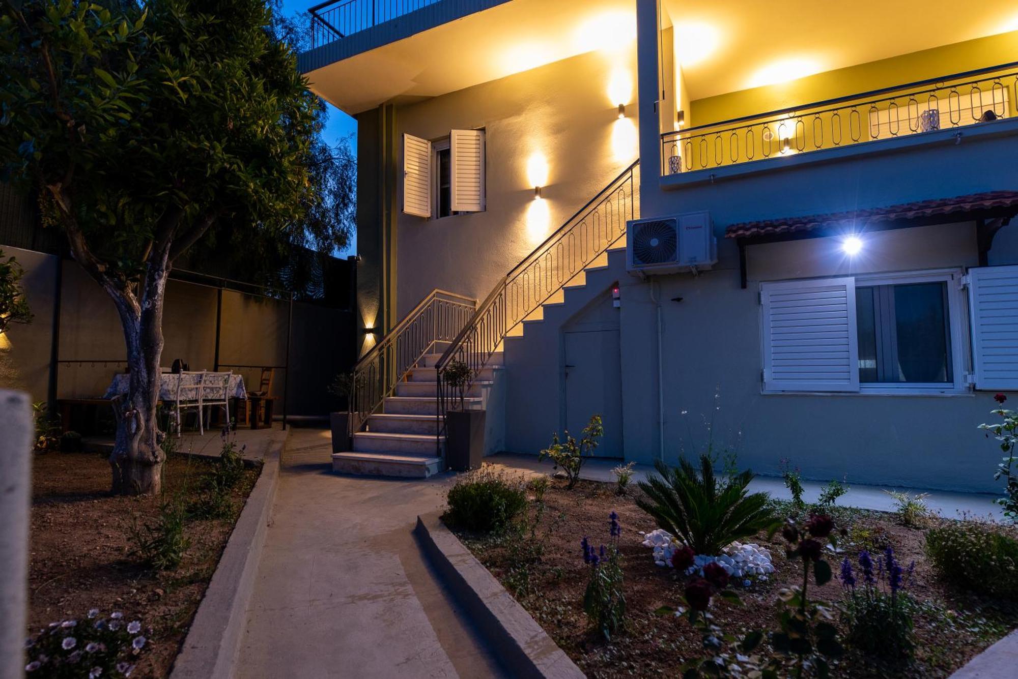 Demi'S Apartments Near Athen'S Airport Artemi Extérieur photo