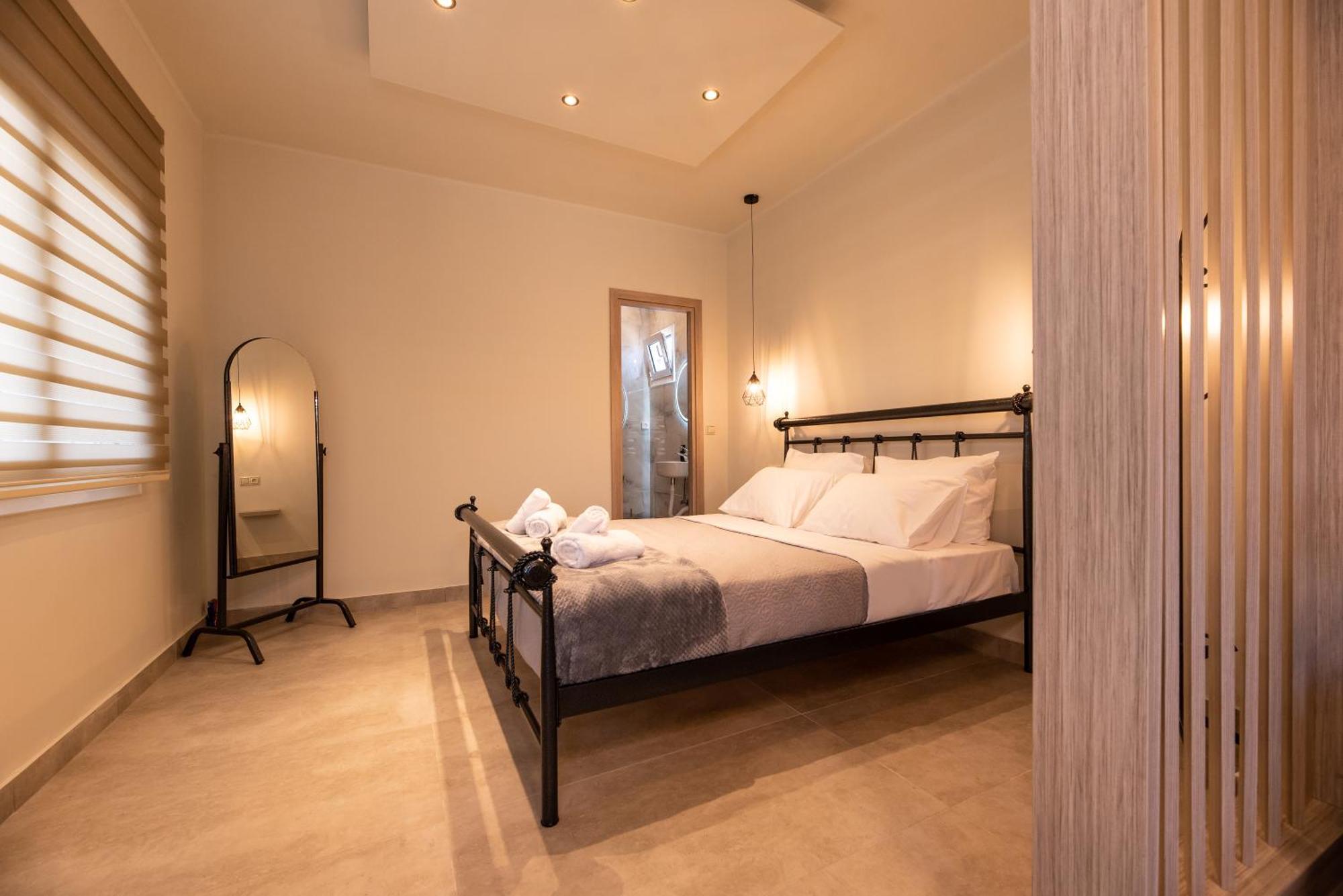 Demi'S Apartments Near Athen'S Airport Artemi Extérieur photo